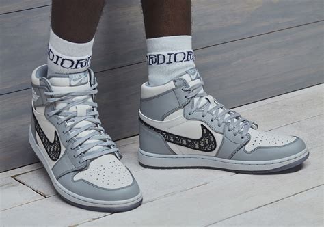 nike jordan 1 retro dior|dior jordan 1 release date.